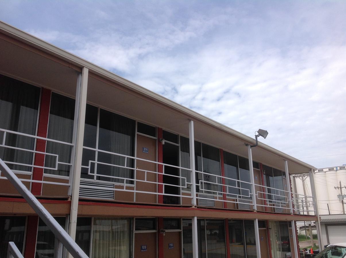 Wheatland Inn Anthony 외부 사진